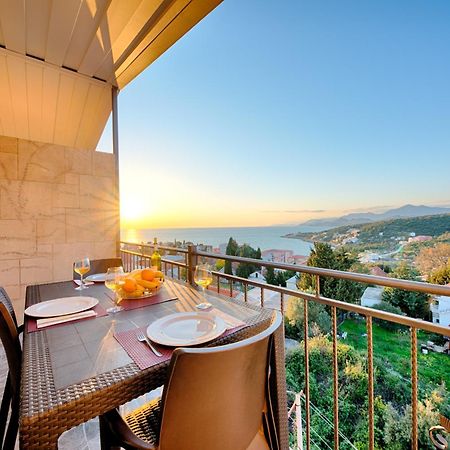 Apartament Free Food And Swimming Pool Utjeha Zewnętrze zdjęcie